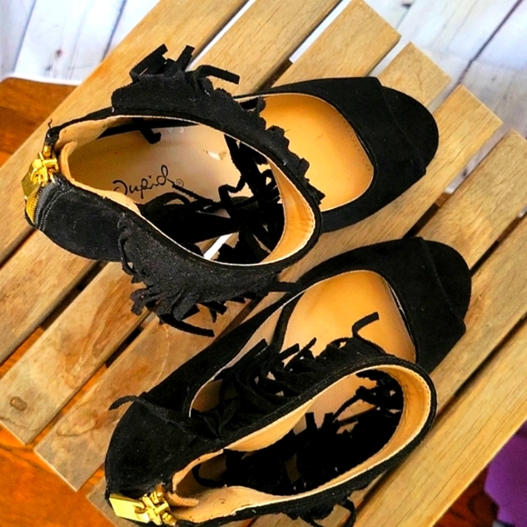 Black Suede Fringe Heel - Picture 5 of 5